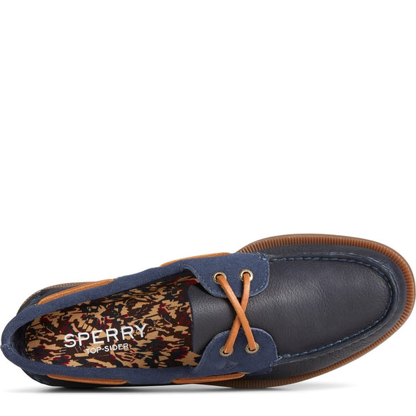 Sperry suede sale boat shoes